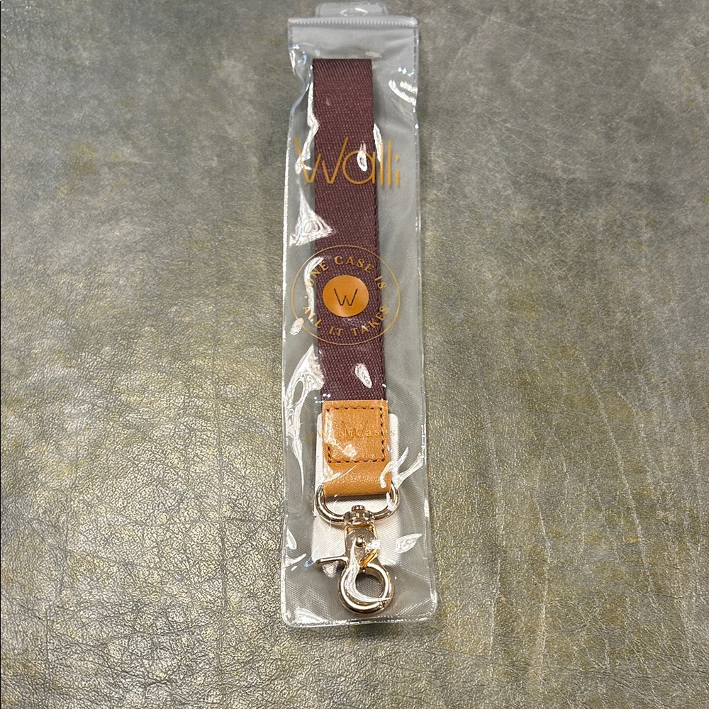 Walli Merlot Truffle Wrist Lanyard